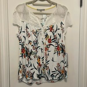 Daniel Rainn Saharey Tassel Floral Knit Top